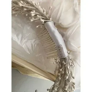 BHLDN | Accessories | Bhldn Gaios Renea Halo Floral Hair  display picture 2